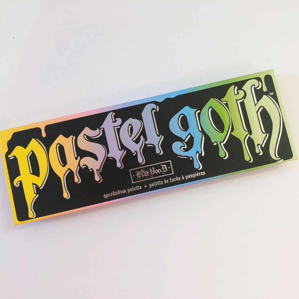 Kat Von D Limited Edition Pastel Goth Palette